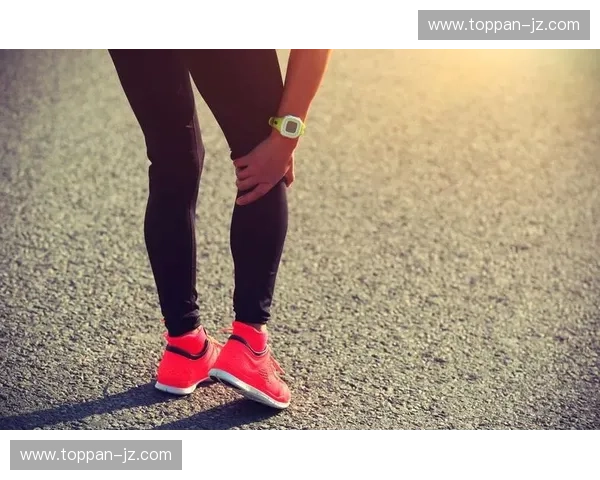 以乳酸堆积为核心解析运动疲劳机制与身体恢复路径研究的综合策略方法 以乳酸堆积为核心解析运动疲劳机制与身体恢复路径研究的综合策略方法